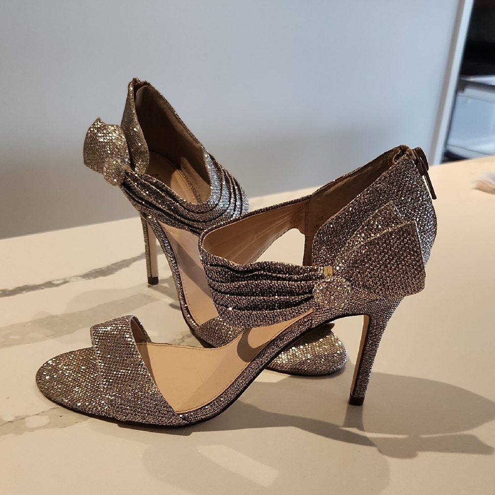 Nine West Glittering Silver Heels